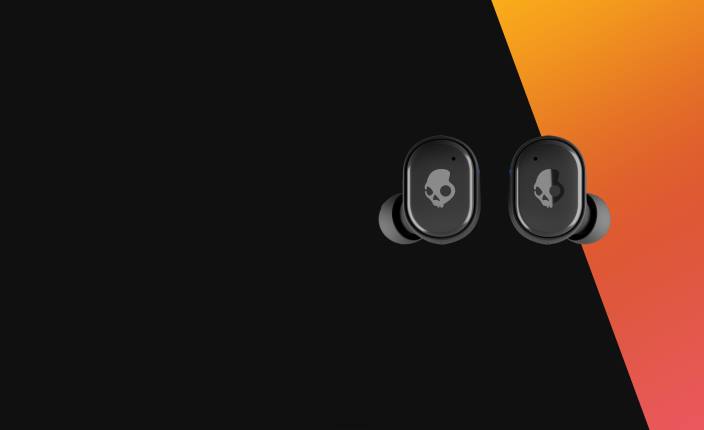 črna/oranžna nadgradljive tehnologije brezžičnega polnjenja grind fuel prave brezžične ušesne slušalke Skullcandy FTZX7